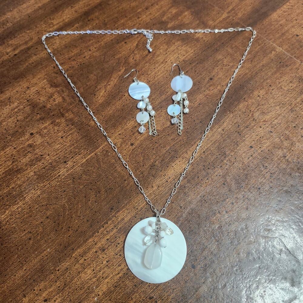 Mother Of Pearl Shell Necklace Earrings Set Silver Tone Faux Bead Boho Dangle